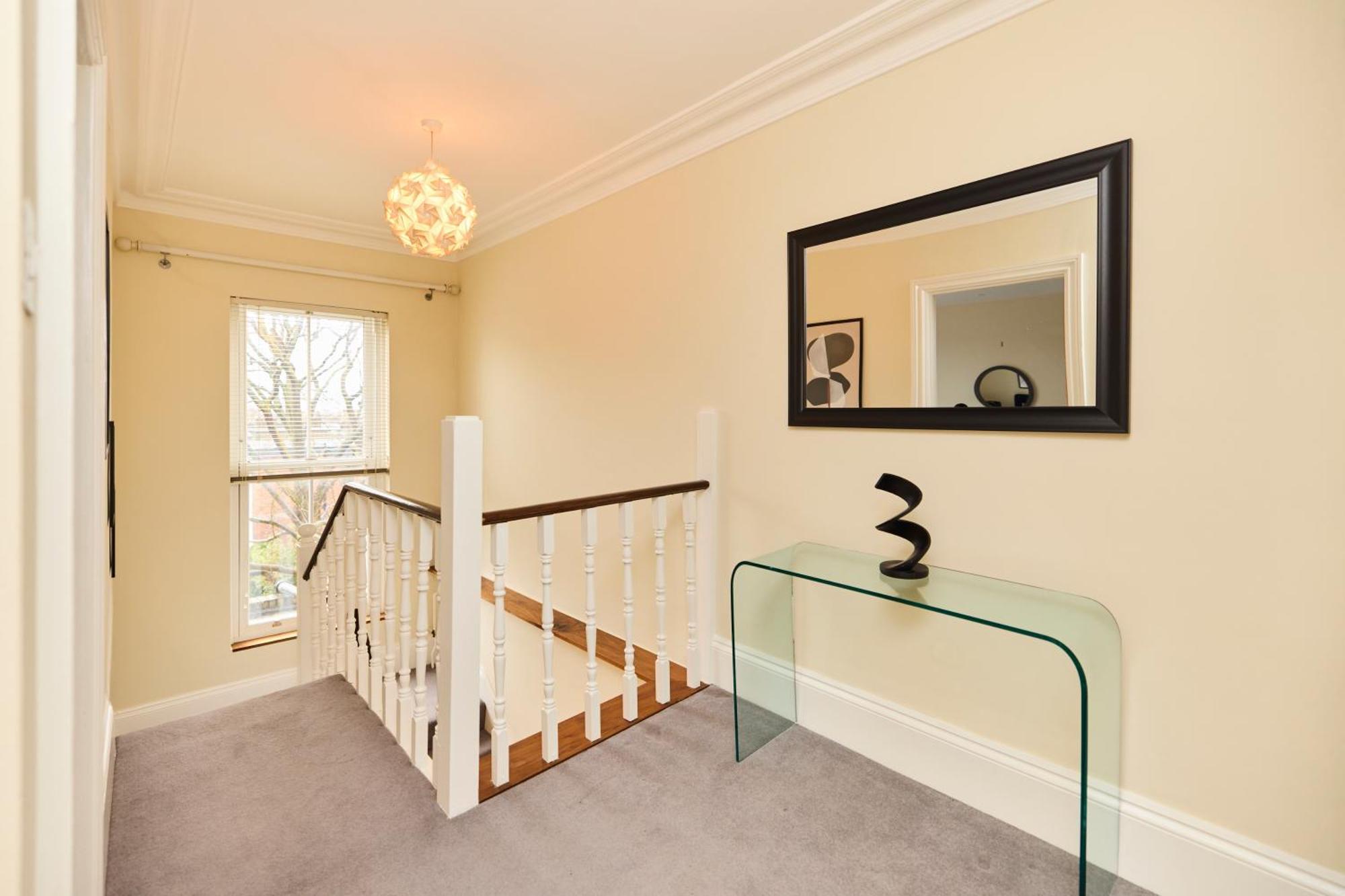 The Peckham Hideaway - Bright 3Bdr Flat Apartment Лондон Екстериор снимка